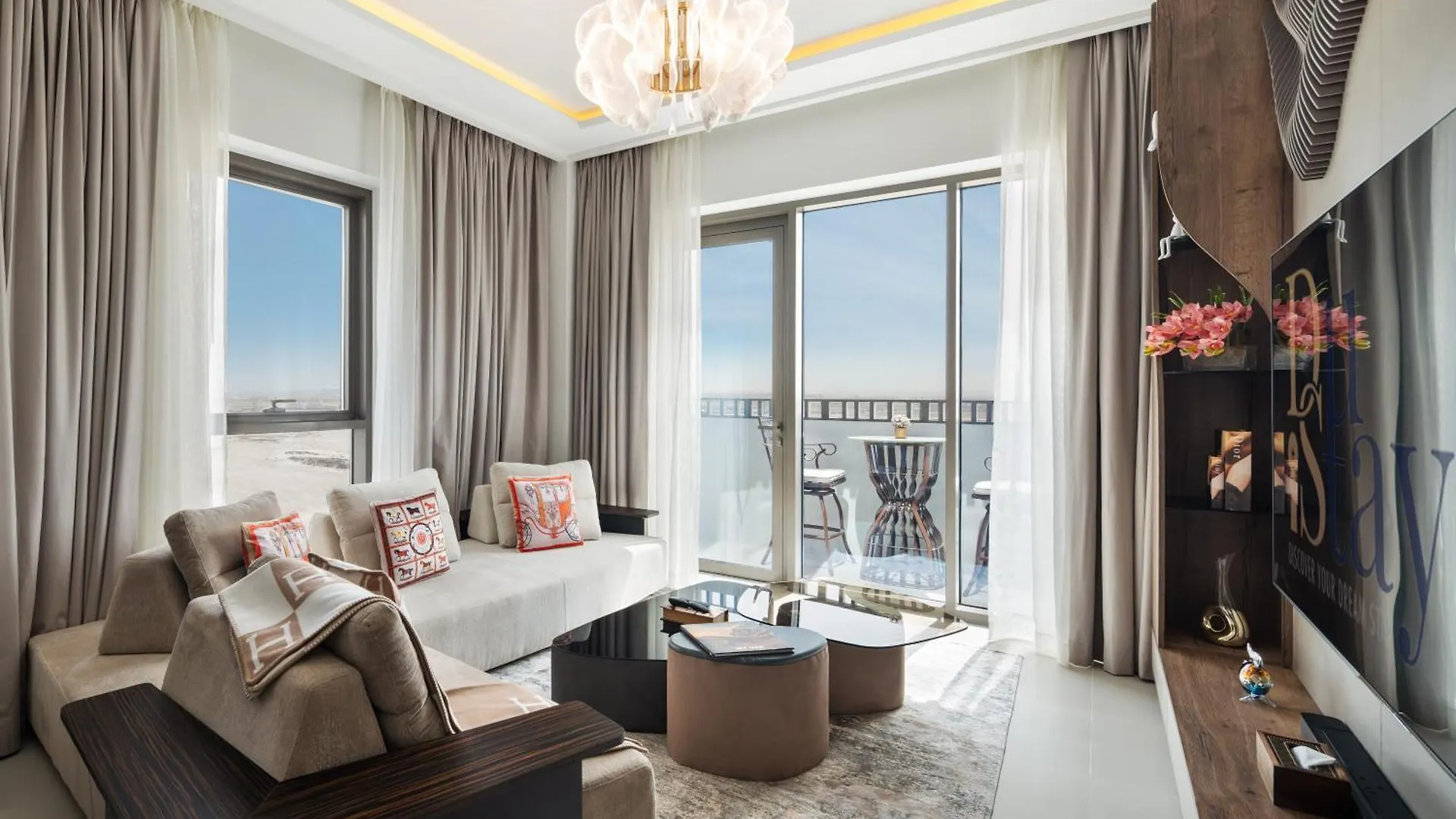 Apartment Community View Home-Dubai Creek Harbour - By Dustay