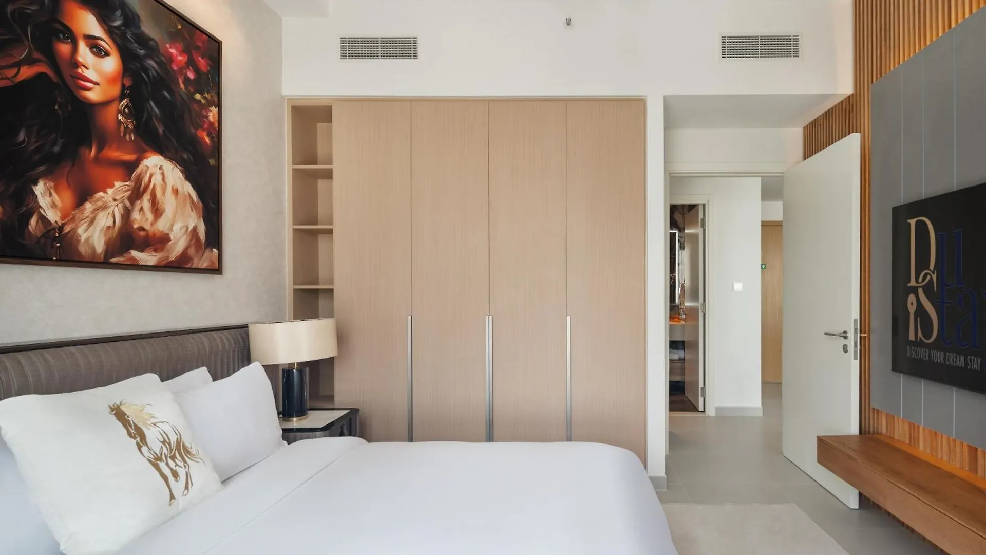 Community View Home-Dubai Creek Harbour - By Dustay Apartment
