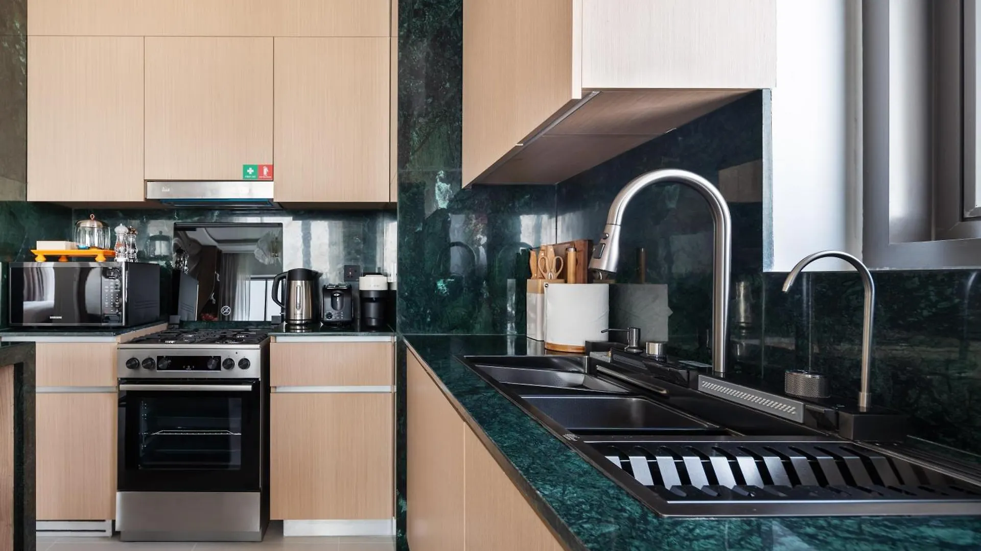 Community View Home-Dubai Creek Harbour - By Dustay Apartment Dubai